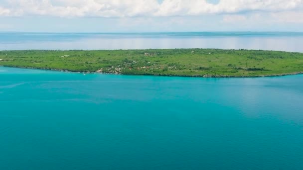 Tropical Island Blue Sky Ocean Hilantagaan Island Philippines — Wideo stockowe