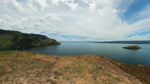 Άποψη Της Λίμνης Toba Και Του Νησιού Samosir Σουμάτρα Ινδονησία — Αρχείο Βίντεο