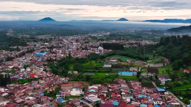 Vadinin Hava Aracı Tarım Arazisi Berastagi Kasabası Sumatra Endonezya — Stok video