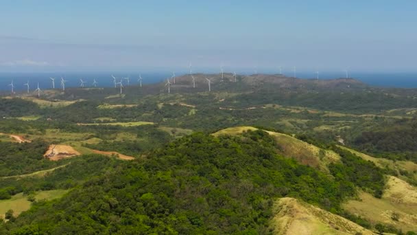 Vindmøller Producerer Ren Bæredygtig Energi Ren Energi Fremtid Vindkraftværk Filippinerne – Stock-video