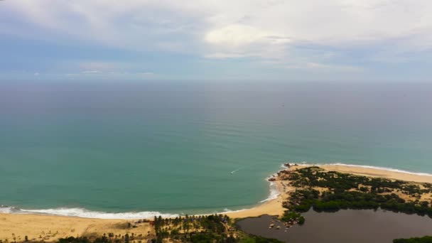Tropisch Zandstrand Blauwe Zee Sri Lanka Zomer Reis Vakantie Concept — Stockvideo