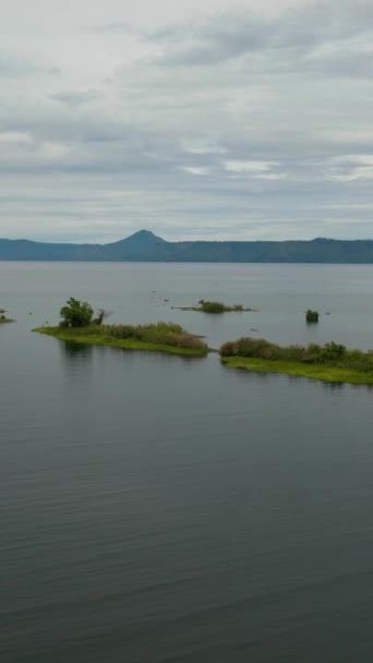 Drone Aereo Del Bellissimo Lago Toba Isola Con Palme Samosir — Video Stock