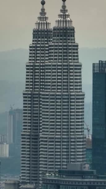 Kuala Lumpur Malezya Eylül 2022 Petronas Ikiz Kuleleri Menara Kuala — Stok video