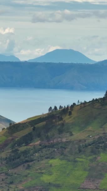 Lago Toba Costa Isla Samosir Paisaje Tropical Sumatra Indonesia Vídeo — Vídeo de stock