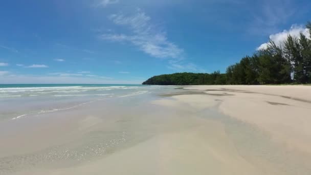 Belle Plage Tropicale Mer Bleue Bornéo Malaisie Plage Kalampunian — Video