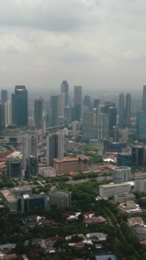 Jakarta, Endonezya 'nın başkenti. Dikey video.