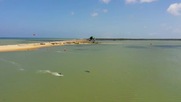 Kitesurfare Vattnet Kitesurfing Vid Kalpitiya Beach Sri Lanka — Stockvideo