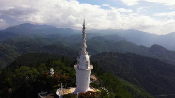 Ambuluwawa Toren Grote Hoge Toren Gestileerd Uit Boeddhistische Stupa Hindoe — Stockvideo