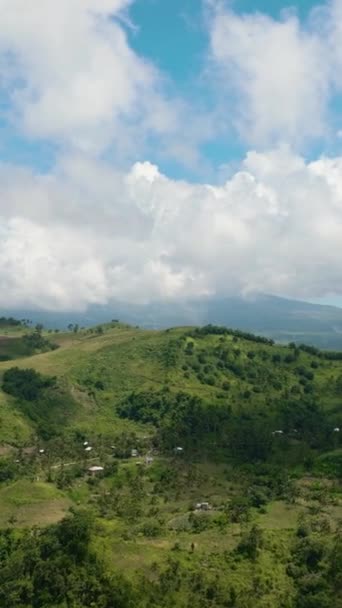 Grunty Rolne Zboczach Wzgórz Regionie Górskim Murzyni Filipiny — Wideo stockowe