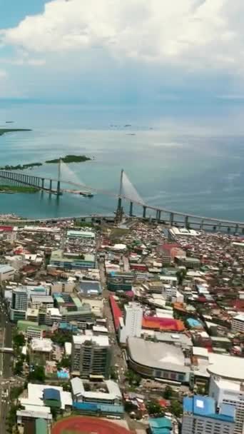 Luchtfoto Van Cebu Stad Met Hoge Gebouwen Cebu Cordova Link — Stockvideo