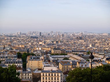 Montmatre, Fransa tepesinden Paris manzarası.