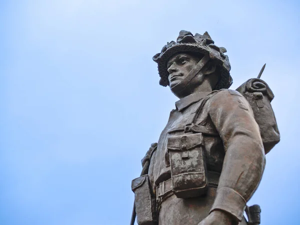 Ayr United Kingdom June 2009 Editorial Statue Soldier Ready Battle — Stock Photo, Image