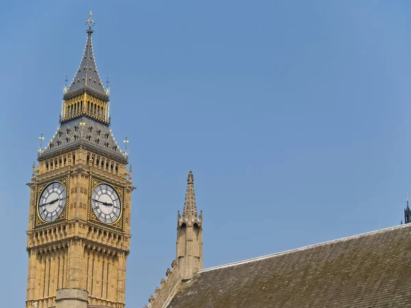 Big Ben Verzierter Uhrenturm Vor Blauem Himmel Westminster London England — Stockfoto