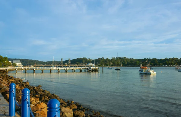 澳大利亚新南威尔士州贝特曼湾前滨和码头 — 图库照片
