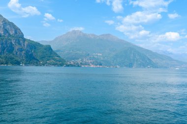 Bellagio, Como Gölü 'nün mavi sularından geçiyor..