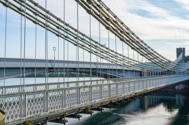 Conwy Nehri 'nden Şatoya Köprüler.