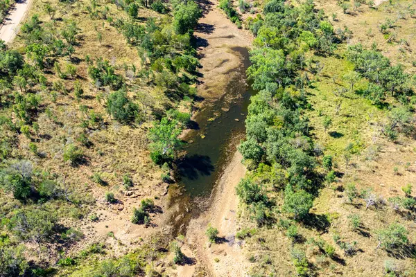 Batı Avustralya 'nın Kimberleys bölgesindeki El Questro bölgesinde hava geçidi ve arazi manzarası.