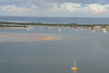 Güney limanındaki hava görüntüleri ve Gold Coast 'taki Broadwater.