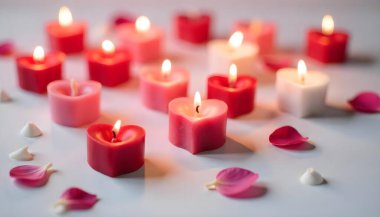 Güllü ve Şekerli Sevgililer Günü Kartları