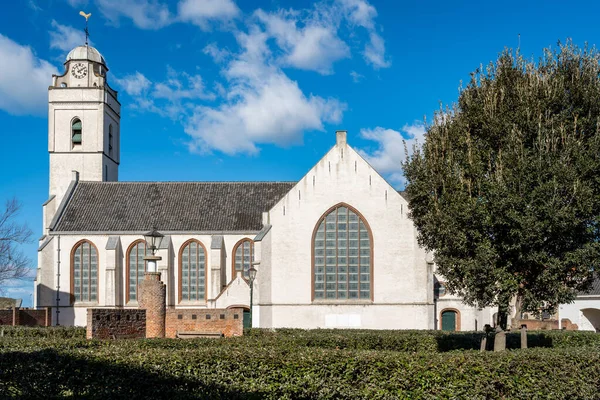 White Church Katwijk Aan Zee Netherlands Seen Courtyard — Fotografia de Stock