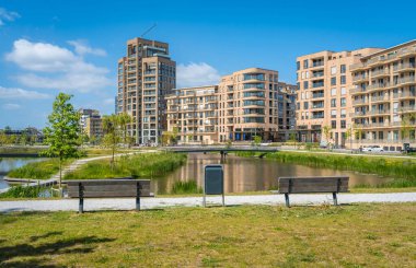 Holland Park Diemen, Amsterdam, Hollanda 'nın kıyısında yeni ve modern bir mahalle.