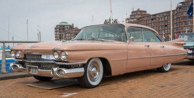 Lelystad, Hollanda, 18.06.2023, 1959 'dan kalma Vintage Cadillac Sedan de Ville, The National Oldtimer Day