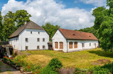 Babiccino Udoli 'deki tarihi su değirmeni, Rudruv mlyn olarak da bilinir, popüler bir turizm merkezi.