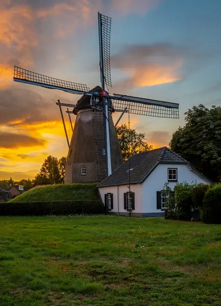 Verticale Opname Van Traditionele Hollandse Windmolen Stad Ede Provincie Gelderland — Stockfoto
