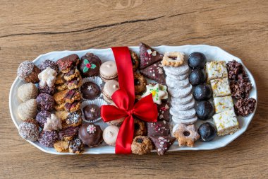 Tipik ev yapımı Çech Noel kurabiyelerinin görüntüsü