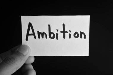 El ele tutuşma kağıdında 