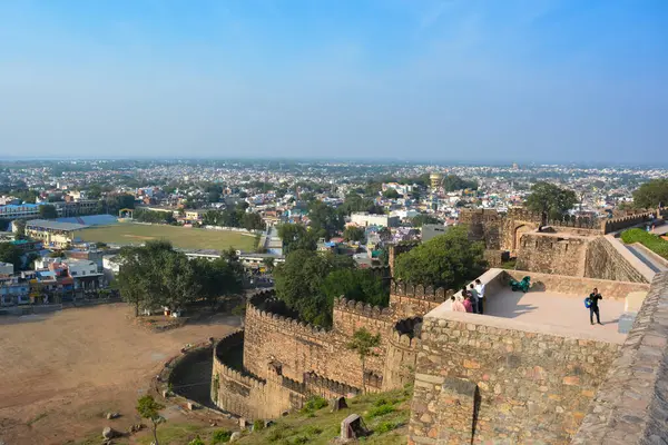 JHANSI, UTTAR PRADESH, Hindistan - 12 Mayıs 2023: Jhansi kalesi, Jhansi, Uttar Pradesh, Hindistan.