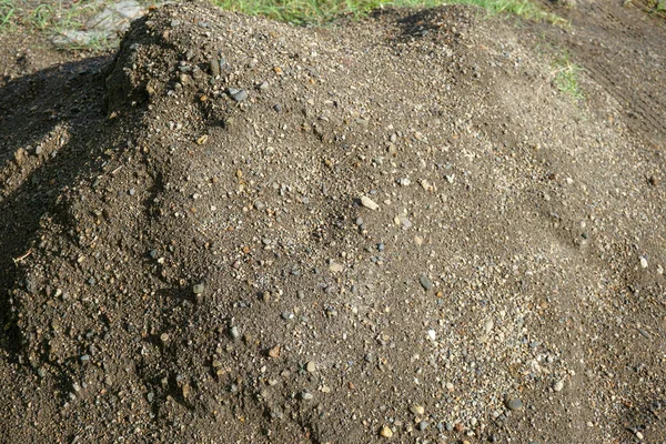 Small Mounds Black Sand Wet Gravel — Stock Photo, Image
