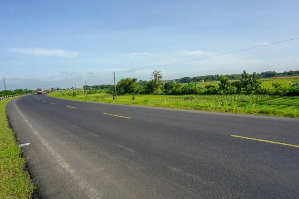 View Rural Asphalt Highway Rice Fields Side — Stock Photo, Image