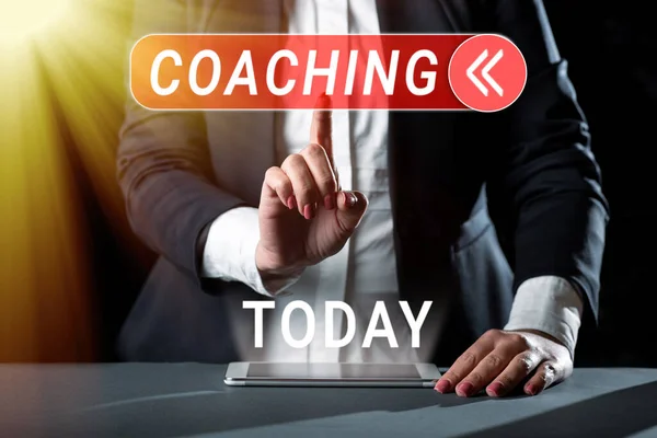 Conceptual Caption Coaching Business Concept Unlocking Persons Potential Maximize Own — Stock Photo, Image