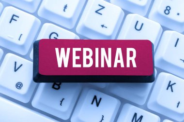 Metin gösterimi yazılıyor Webinar, bir konuşmacının sunum yaptığı çevrimiçi olay için sözcük
