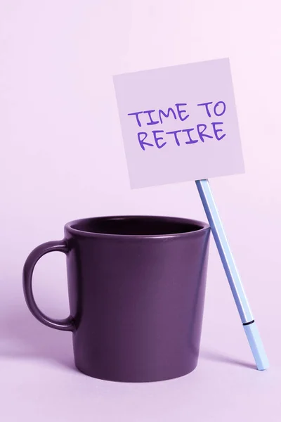Inspiration Showing Sign Time Retire Business Approach Natural Period Slumber — Stock Photo, Image