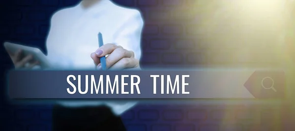 Schrijven Weergeven Van Tekst Summer Time Business Idee Het Heetste — Stockfoto