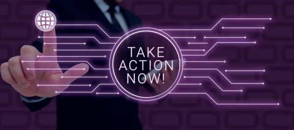 Podpis Pod Tekstem Przedstawiający Take Action Now Word Now Odpowiedź — Zdjęcie stockowe