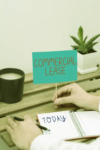 Conceptual Caption Commercial Lease Business Overview Study Both Computer Hardware — Stock Photo, Image