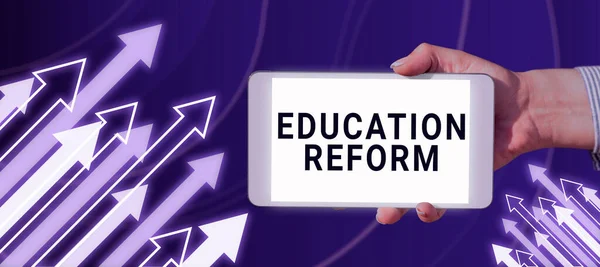 Kavramsal Manşet Eğitim Reformu Fuarı Yasadışı Varlıklar Tarafından Okunan Içeriği — Stok fotoğraf