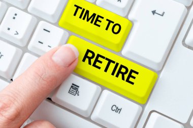 Kavramsal manşet: Emekli olma zamanı, doğal bir uyku dönemi ya da eski duvar kâğıdı tasarımını değiştirerek, Yeni Duvar Şablonu ve Düzeni oluşturarak durulma durumu.