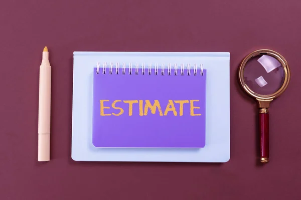 Text Sign Showing Estimate Business Approach Calculate Assess Approximately Value — Stock Photo, Image