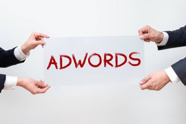 El yazısı işareti Adwords, iş fikri reklam için bütçe belirlendi ve sadece reklamlara tıklandığında ödenir