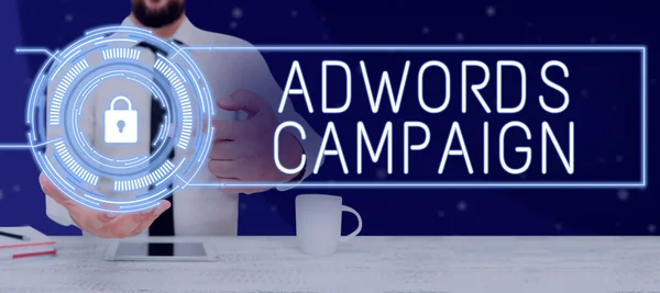 Текстовий Знак Показує Кампанію Adwords Word Написано Стратегії Націлювання Правильних — стокове фото