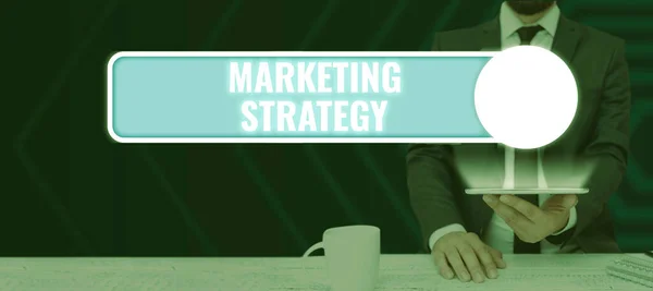 Firma Mostrando Estrategia Marketing Concepto Que Significa Plan Acción Diseñado —  Fotos de Stock