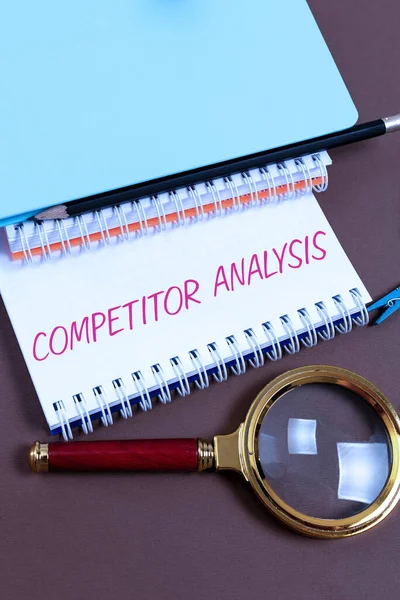 Zobrazení Nápisu Analýza Konkurentů Koncepční Foto Určete Sílu Slabost Konkurenčního — Stock fotografie