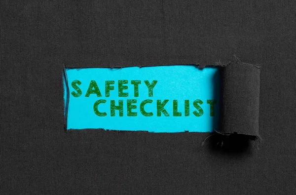 Sign Displaying Safety Checklist Word List Items You Need Verify — Stock Photo, Image