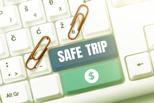 Podpis Tekstowy Przedstawiający Safe Trip Biznes Showcase Życząc Komuś Dotrzeć — Zdjęcie stockowe