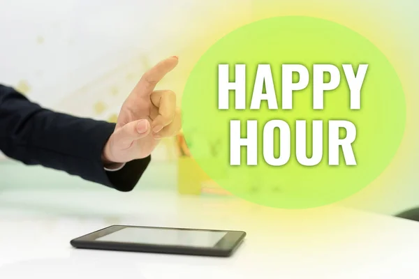 Título Conceptual Happy Hour Word Spending Time Activities Makes You — Foto de Stock