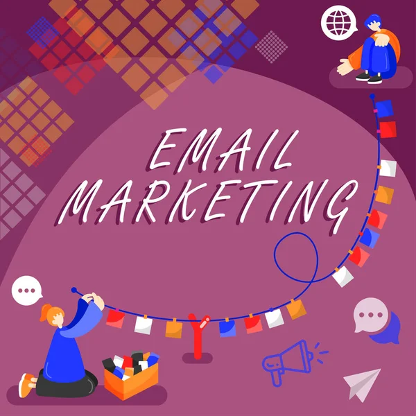 Email 마케팅 사인을 인터넷 개념은 메시지를 함으로써 잠재적 구매자를 — 스톡 사진